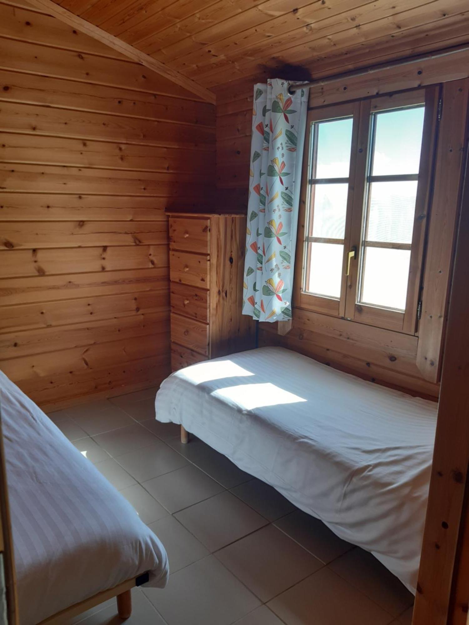 Les Chalets De Grazimis Condom Exteriér fotografie