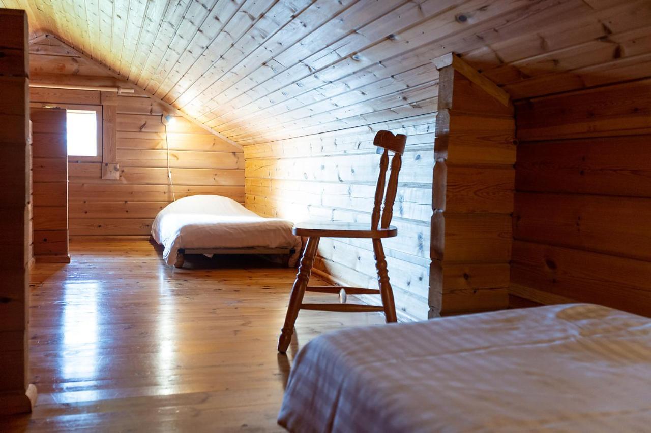 Les Chalets De Grazimis Condom Exteriér fotografie